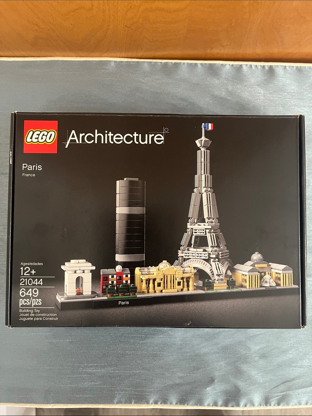 LEGO Architecture Paris Skyline 21044 Open Box Sealed Bags Retired